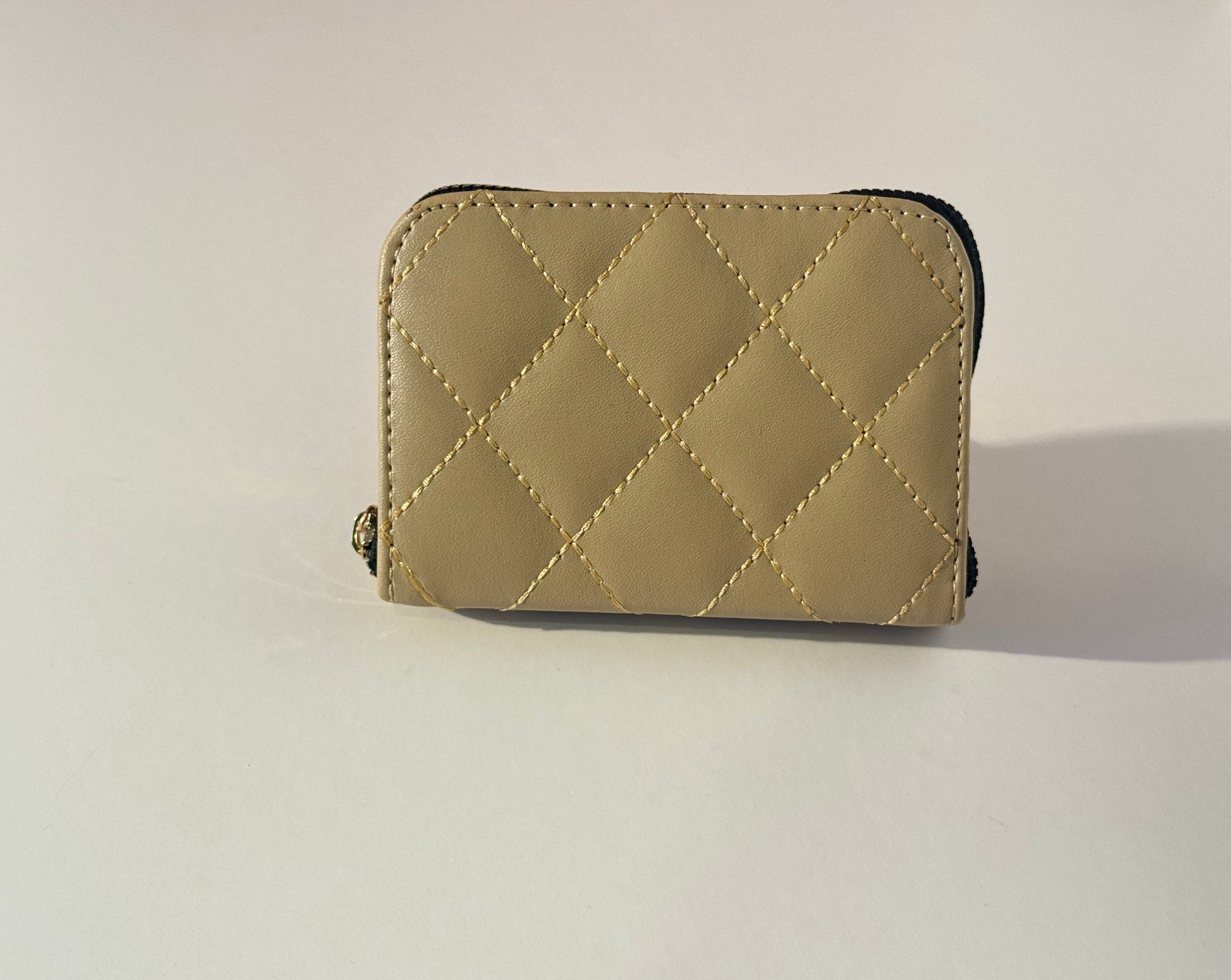 Quilted wallet